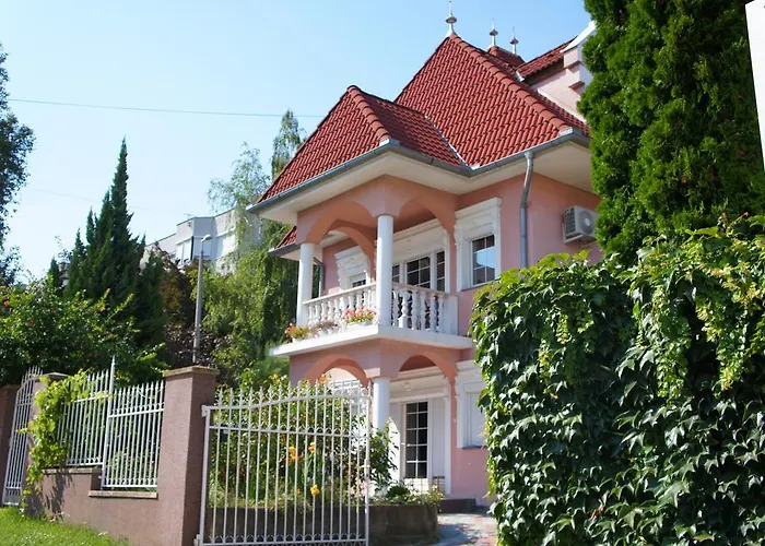 Valloris Heviz